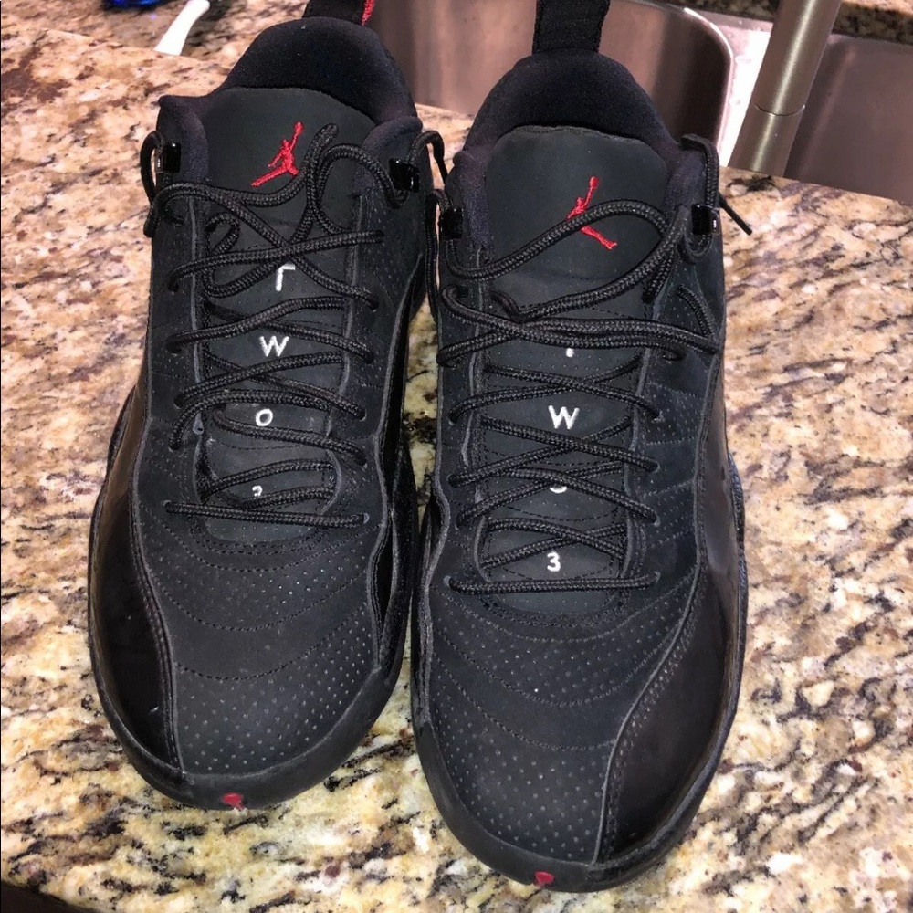Authentic Black patent retro Jordan sz 9.5